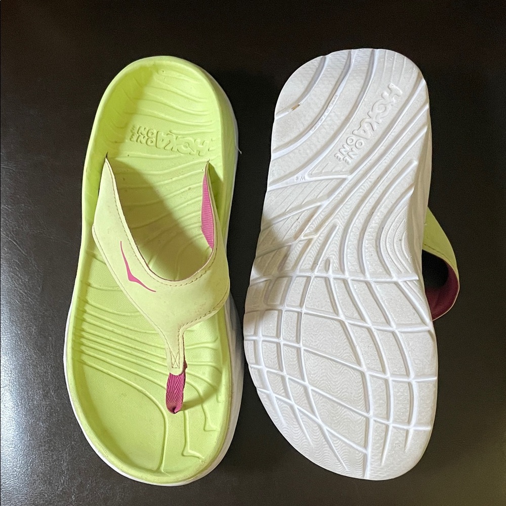 Hoka Kids Lime and Pink Flip Flops - Picture 2 of 2